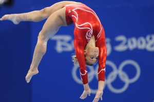 开云-海港蓉城申花最后2轮赛程对比：谁能夺冠一目了然，半程冠军崩塌的真相